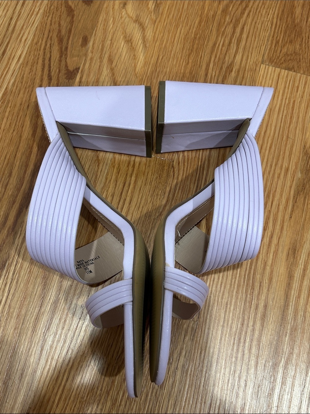 Charles by Charles David women’s size 11 faux leather open toe block heel sandal - Picture 2 of 7